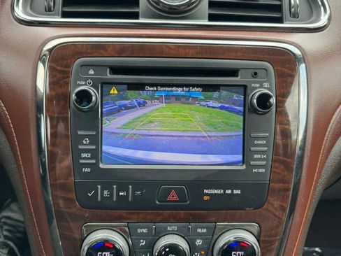 Used 2014 Buick Enclave Leather image 23