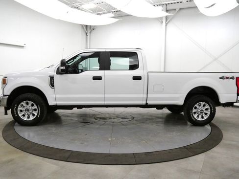 Used 2022 Ford F250 XL w/ STX Appearance Package image 4