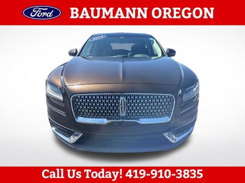 Used 2019 Lincoln Nautilus Select AWD/4WD image 6