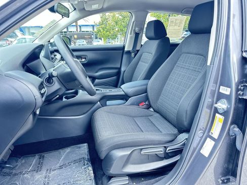 Used 2025 Honda HR-V LX image 14