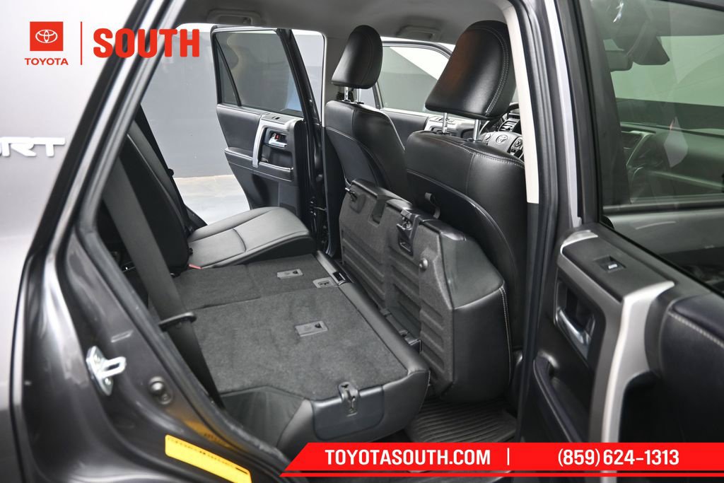 Used 2022 Toyota 4Runner TRD Sport w/ Technology Package AWD/4WD image 28