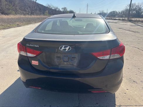 Used 2012 Hyundai Elantra GLS w/ Preferred Pkg 3 image 8