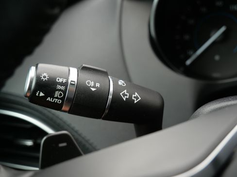 Used 2019 Jaguar F-PACE Prestige AWD/4WD image 29