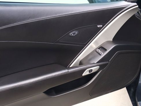 Used 2014 Chevrolet Corvette Stingray Coupe RWD image 13