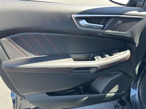 Used 2023 Ford Edge ST-Line AWD/4WD image 9