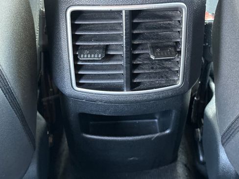 Used 2023 Kia Sportage LX image 13