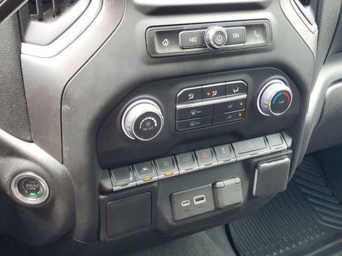 Used 2022 Chevrolet Silverado 1500 Custom Trail Boss image 25