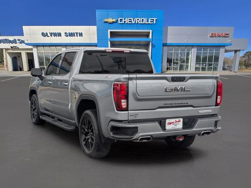 Used 2024 GMC Sierra 1500 Elevation w/ Elevation Premium Package AWD/4WD image 12