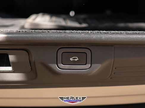 Used 2018 Land Rover Range Rover Long Wheelbase Supercharged image 53