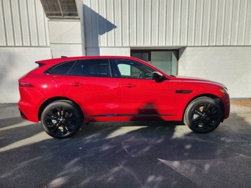 New 2024 Jaguar F-PACE R-Dynamic S image 6