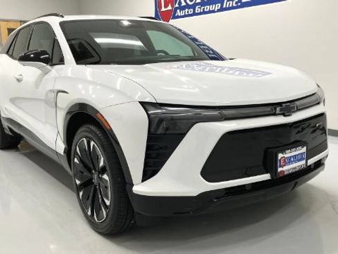 Used 2024 Chevrolet Blazer EV RS AWD/4WD image 4