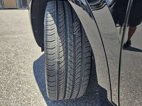 Certified 2023 Buick Envision Avenir FWD image 32