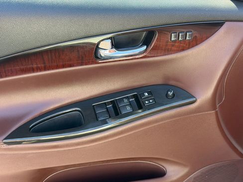 Used 2017 INFINITI QX50 Journey w/ Premium Package image 30