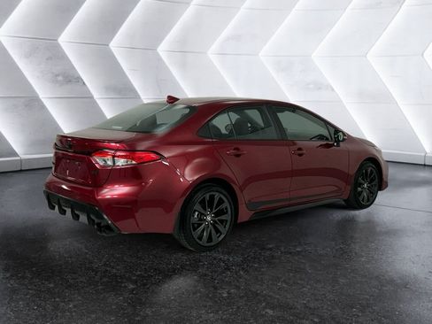 Used 2026 Toyota Corolla SE FWD image 4