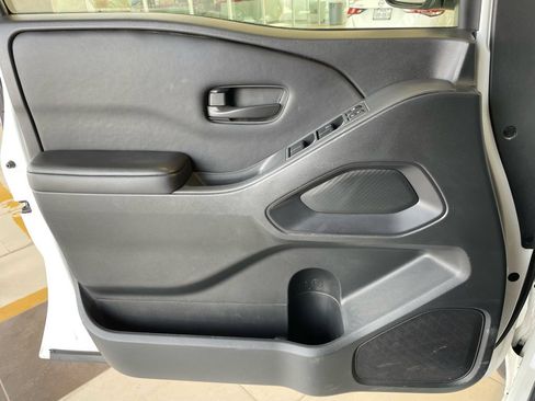 Certified 2023 Nissan Frontier S image 9