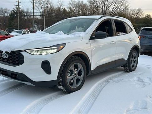 New 2026 Ford Escape ST-Line w/ Cold Weather Package image 2