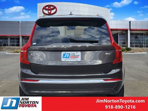 Used 2023 Volvo XC90 B6 Plus w/ Protection Package Premier image 6