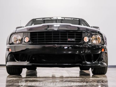 Used 2006 Ford Mustang GT Premium image 32