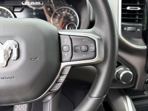 New 2026 RAM 1500 Express AWD/4WD image 19