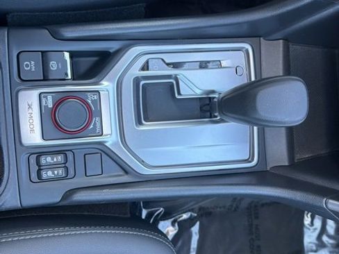 Used 2023 Subaru Forester Premium image 40