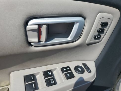 Used 2013 Honda Pilot Touring image 13