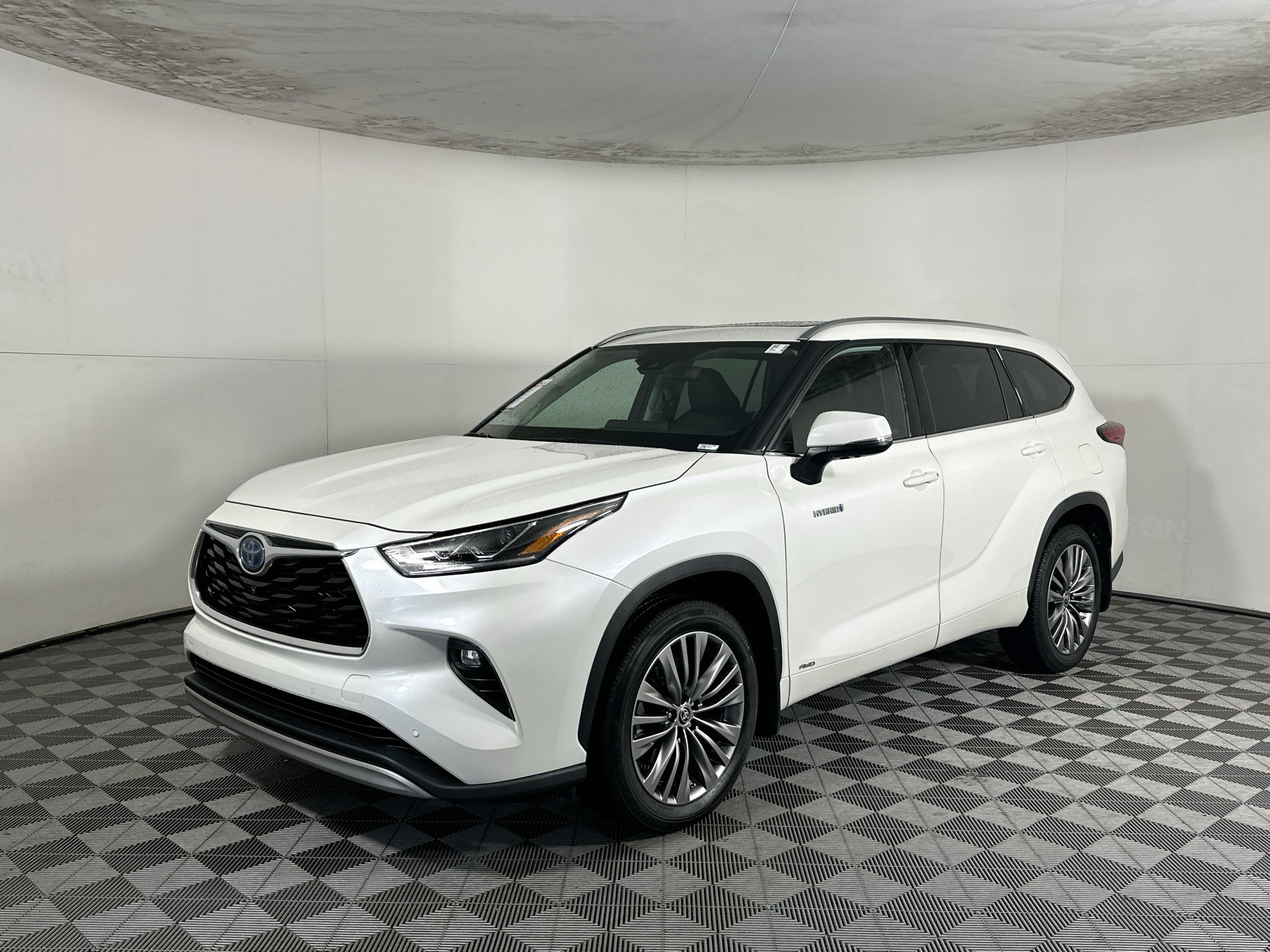 Used 2020 Toyota Highlander Platinum AWD/4WD image 7