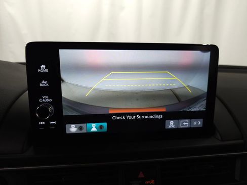 Used 2025 Honda Pilot Elite image 28