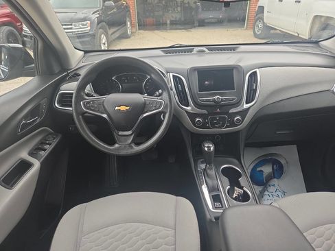 Used 2019 Chevrolet Equinox LT image 12