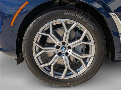 New 2026 BMW X7 xDrive40i image 10