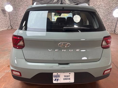 New 2026 Hyundai Venue SEL FWD image 6