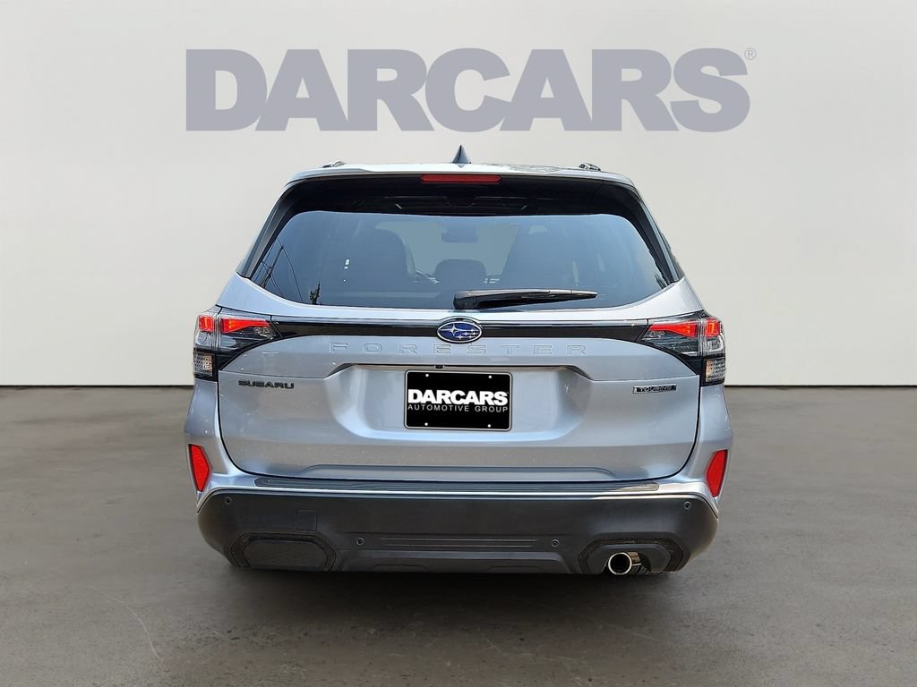 Used 2025 Subaru Forester Touring AWD/4WD image 5