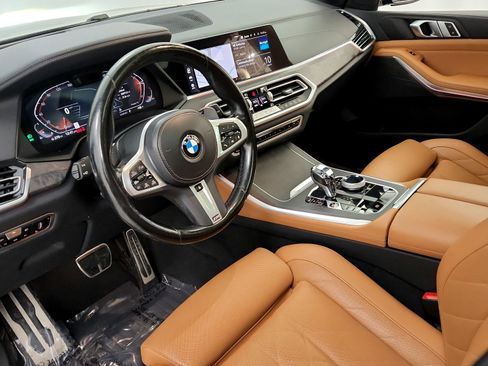 Used 2023 BMW X5 xDrive40i w/ Executive Package AWD/4WD image 19