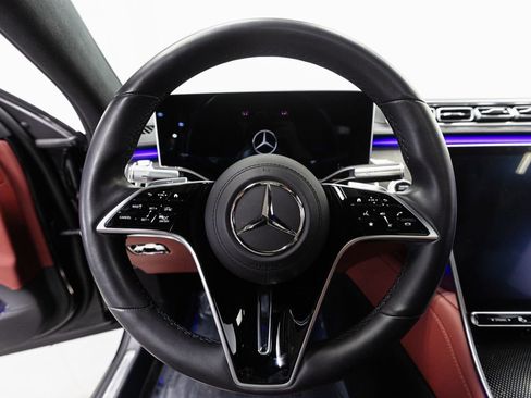 Used 2022 Mercedes-Benz S 580 4MATIC Sedan image 12