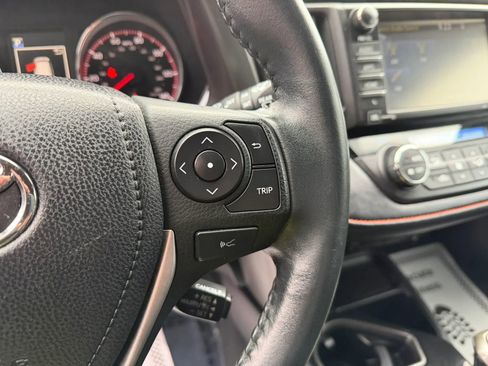 Used 2017 Toyota RAV4 SE w/ Power Special Value Package AWD/4WD image 21