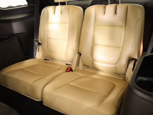 Used 2017 Ford Explorer Limited w/ Equipment Group 301A image 14