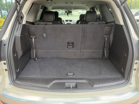 Used 2014 GMC Acadia SLT FWD image 32