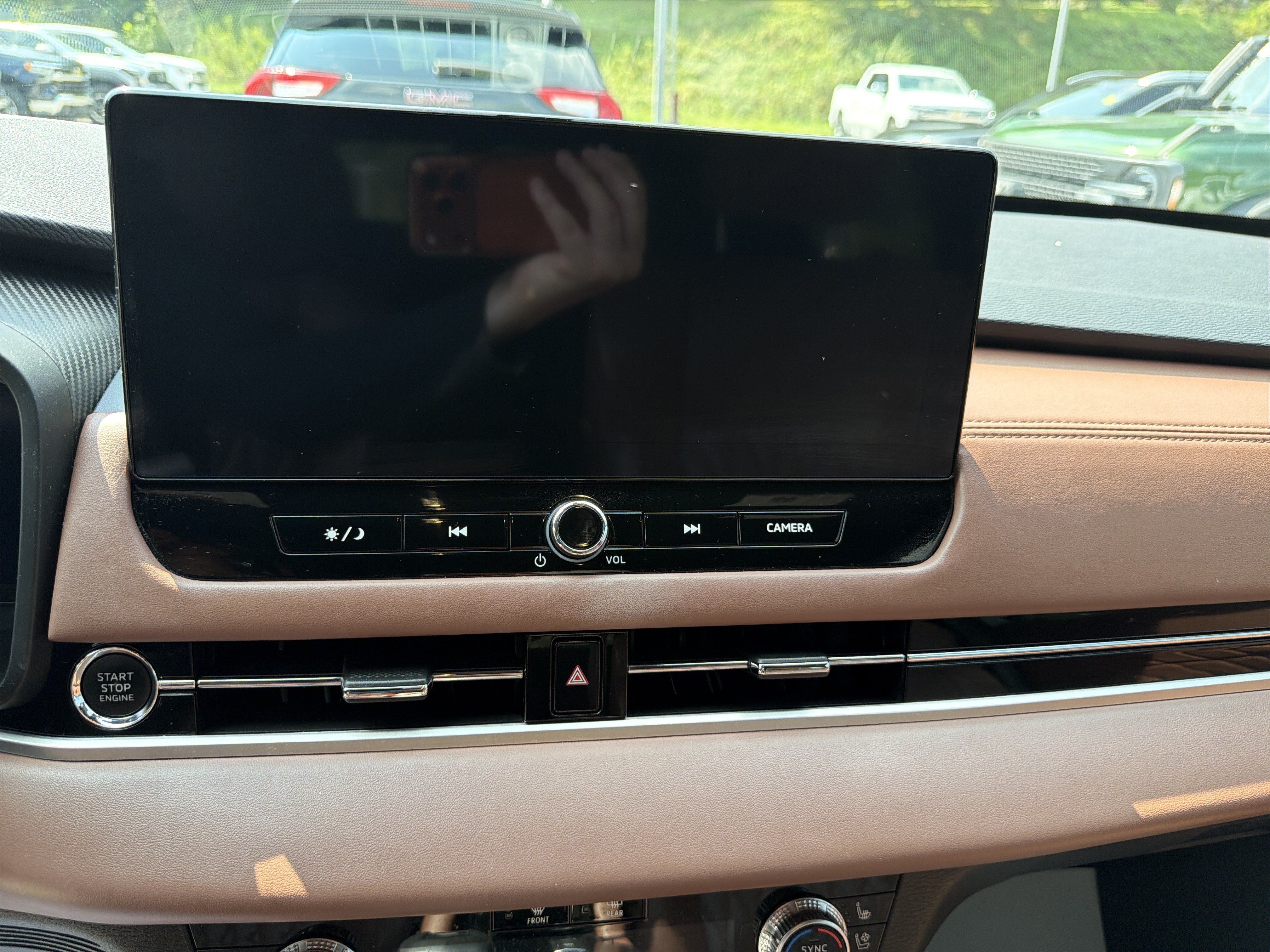 Used 2025 Mitsubishi Outlander SEL AWD/4WD image 8