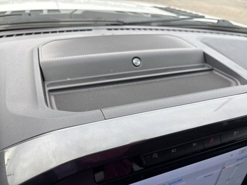 Used 2023 Ford F150 Lariat w/ Equipment Group 502A High image 47