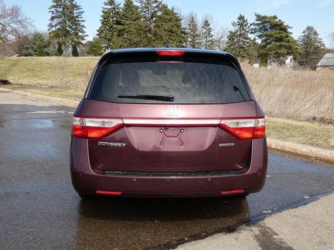 Used 2011 Honda Odyssey Touring image 5