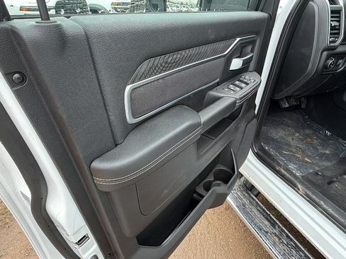 New 2026 RAM 3500 Big Horn AWD/4WD image 14
