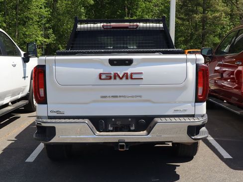 Certified 2022 GMC Sierra 1500 SLT image 9