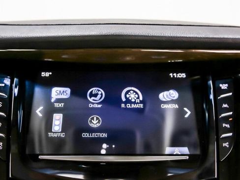 Used 2018 Cadillac Escalade ESV Premium Luxury AWD/4WD image 23