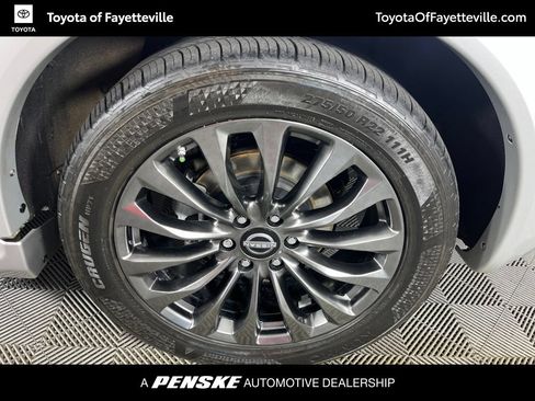 Used 2021 Nissan Armada Platinum w/ Captain's Chairs Package AWD/4WD image 14