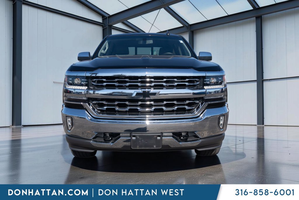 Used 2018 Chevrolet Silverado 1500 LTZ w/ Sport Package AWD/4WD image 23