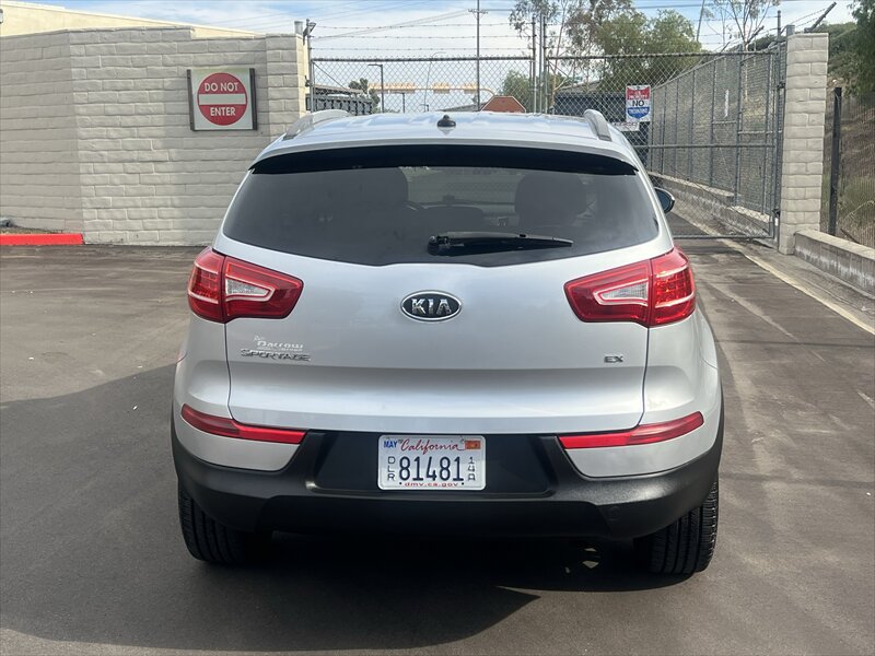 Used 2011 Kia Sportage EX AWD/4WD image 12
