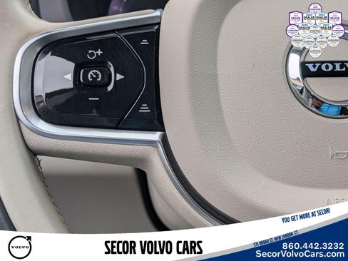 Certified 2023 Volvo XC60 B5 Plus w/ Climate Package AWD/4WD image 20