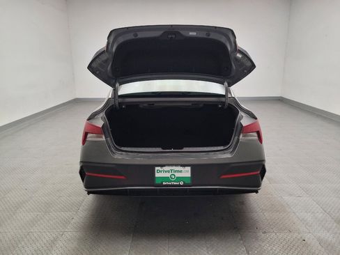 Used 2025 Hyundai Elantra Sport FWD image 29
