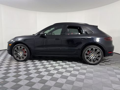 Used 2018 Porsche Macan GTS AWD/4WD image 2