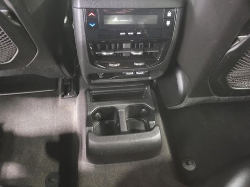 Used 2021 Jeep Grand Cherokee L Laredo AWD/4WD image 23