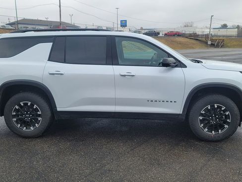 New 2026 Chevrolet Traverse Z71 w/ Enhanced Driving Package image 14